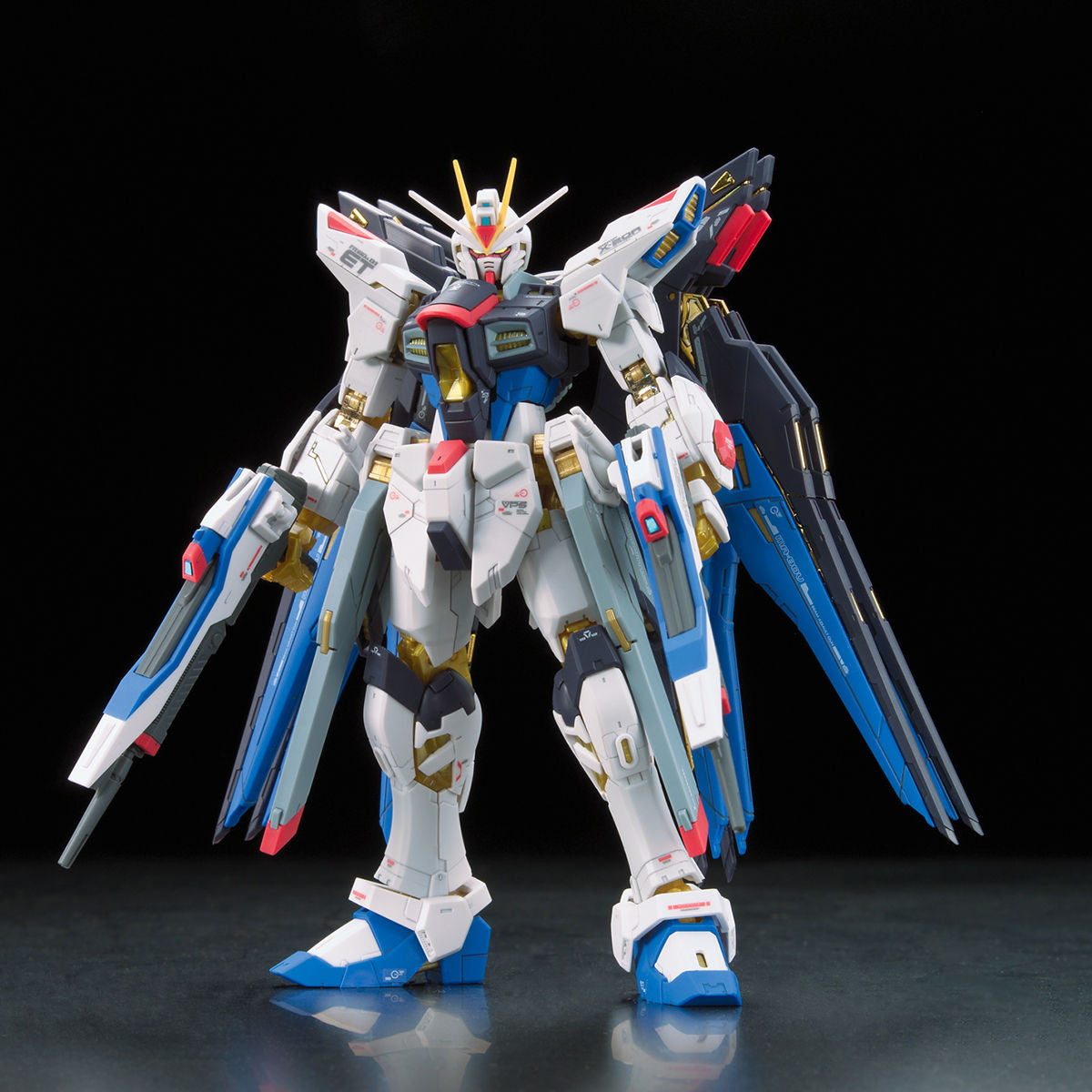 中古即納】[PTM](再販)RG 1/144 ZGMF-X20A ストライクフリーダム