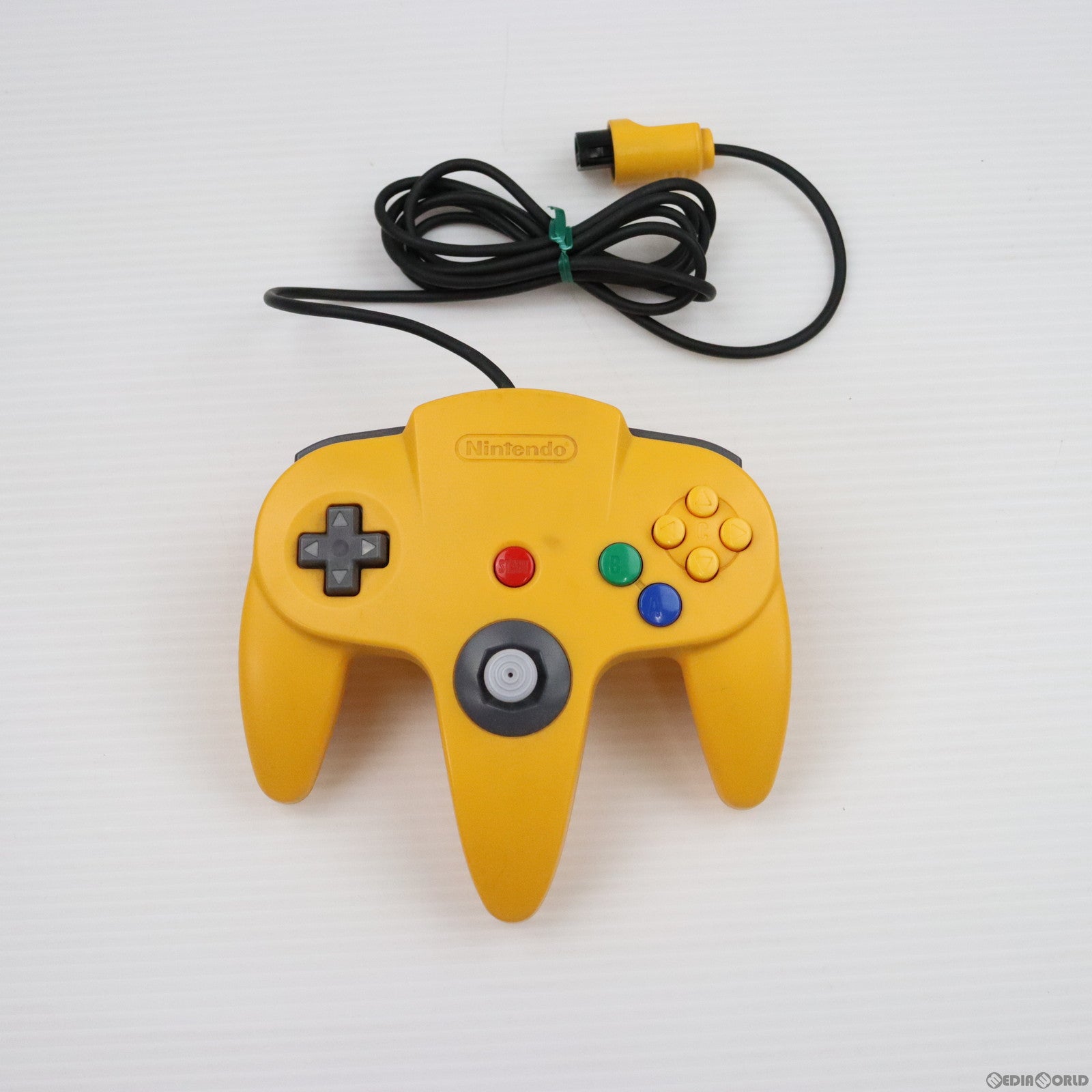 【中古即納】[ACC][N64]NINTENDO64(ニンテンドウ64) コントローラ ブロス(イエロー)  任天堂(NUS-005-CY)(19960623)