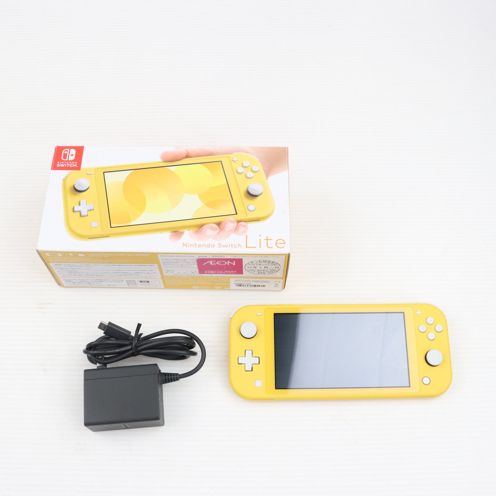 【中古即納】[本体][Switch]Nintendo Switch Lite(ニンテンドースイッチライト)  イエロー(HDH-S-YAZAA)(20190920)