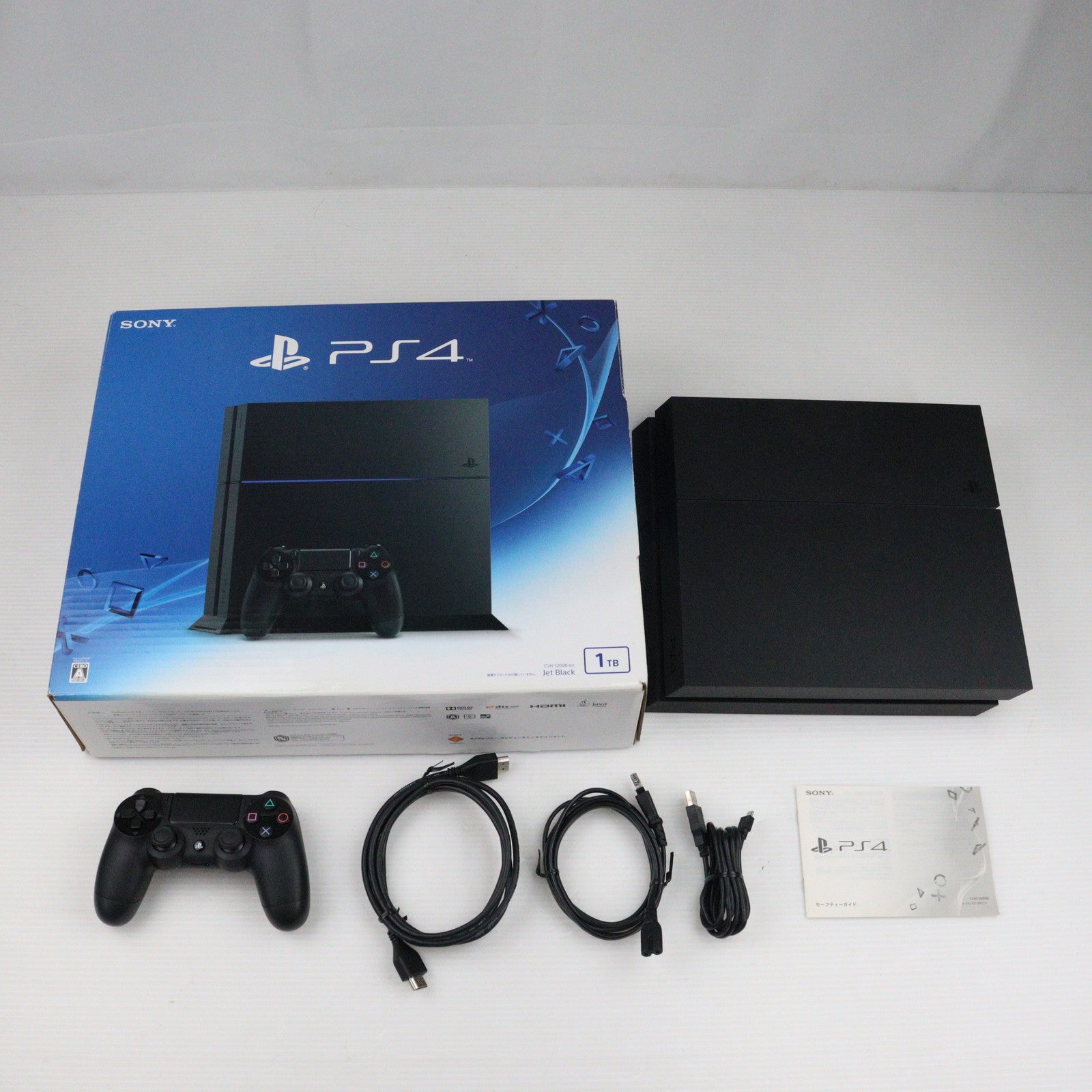 【中古即納】[本体][PS4]プレイステーション4 PlayStation4 ジェット・ブラック 1TB(CUH-1200BB01)(20151203)