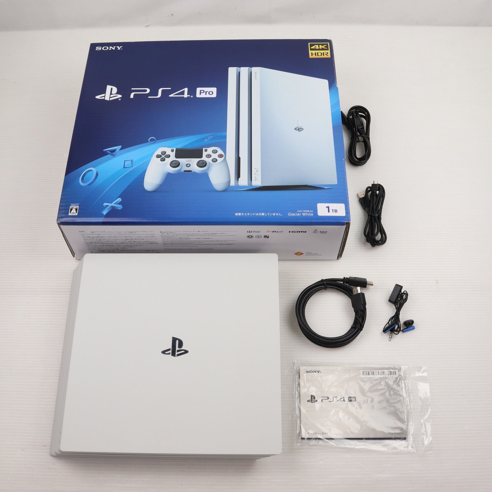 【中古即納】[PS4](本体) プレイステーション4 プロ PlayStation4 Pro グレイシャー・ホワイト  1TB(CUH-7200BB02) ソニー・インタラクティブエンタテインメント (20181012)