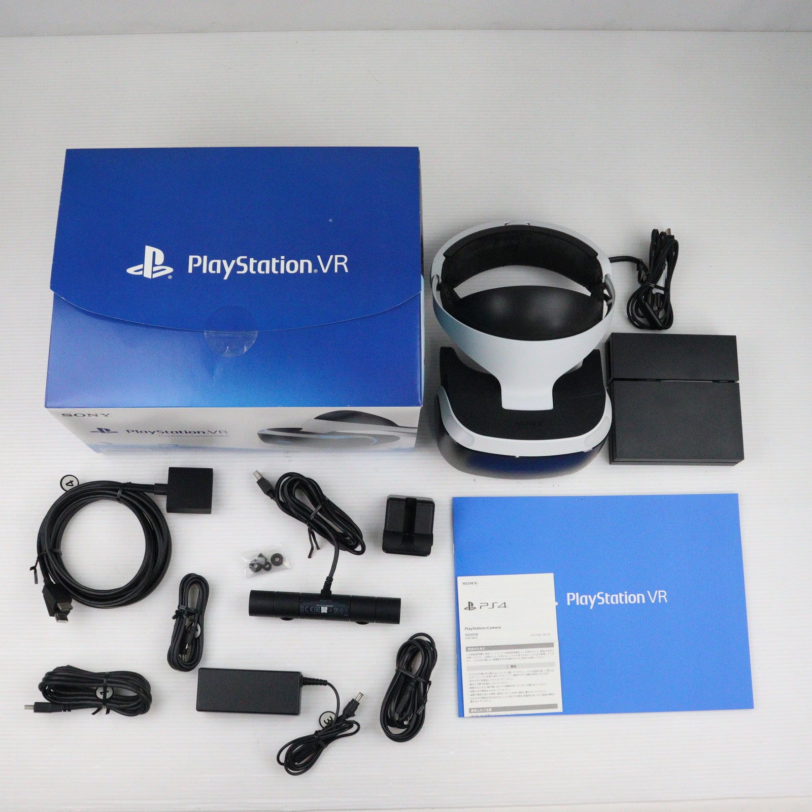 【中古即納】[ACC][PS4]PlayStation VR(プレイステーションVR PSVR) PlayStation Camera同梱版  SIE(CUHJ-16001)(20161013)