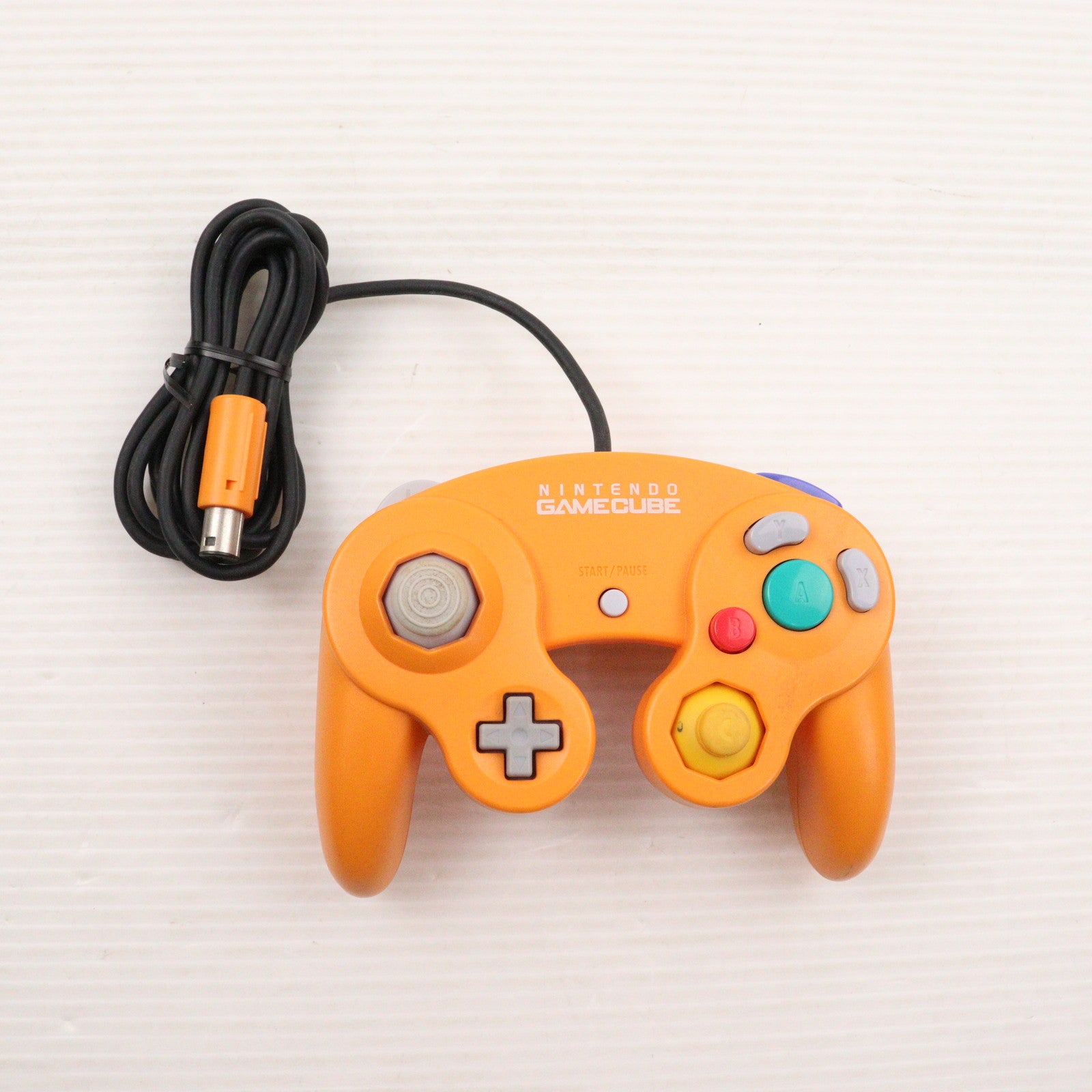Nintendo GCコントローラ オレンジ Amazon | ニンテンドーゲームキューブ専用コントローラ オレンジ