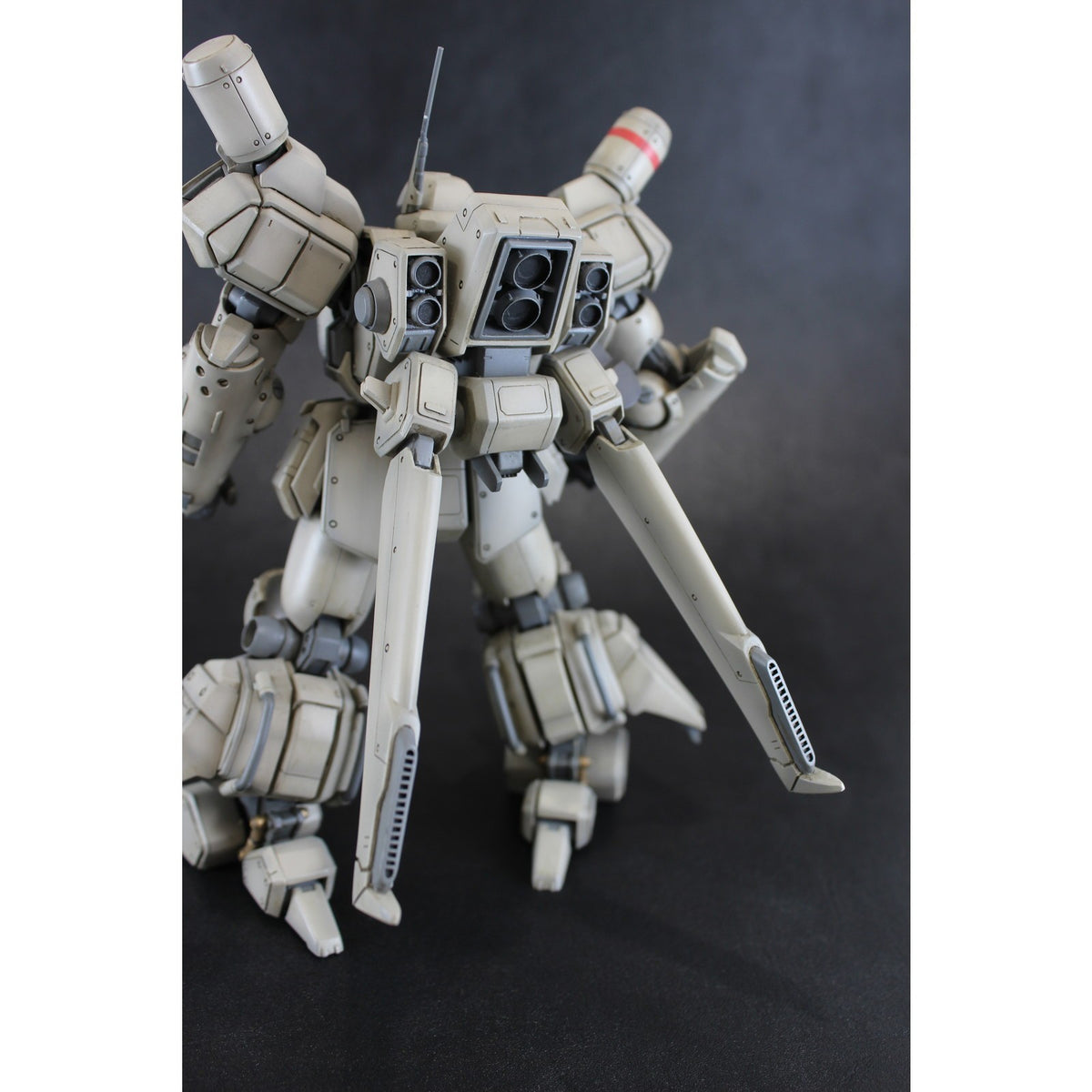 【新品】【お取り寄せ】[PTM] (再販) 1/35 AS-5E3 レイノス(主人公機)【リニューアルVer.】 重装機兵レイノス プラモデル(PP050) PLUM(プラム)(20260920)