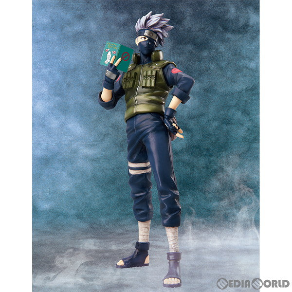 【中古即納】[FIG] G.E.M.シリーズ はたけカカシ NARUTO-ナルト- 疾風伝 1/8 完成品 フィギュア メガハウス(20101201)