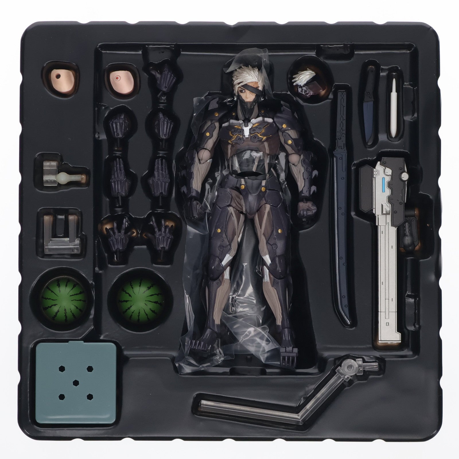 【中古即納】[FIG] (再販) リボルテックヤマグチ No.140 雷電 METAL GEAR RISING REVENGEANCE(メタルギアライジングリベンジェンス) フィギュア 海洋堂(20140731)