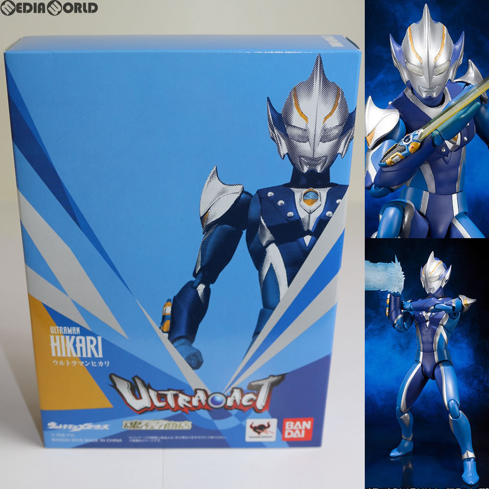 【中古即納】[FIG] 魂ウェブ商店限定 ULTRA-ACT(ウルトラアクト) ウルトラマンヒカリ ウルトラマンメビウス 完成品 可動フィギュア バンダイ(20150430)