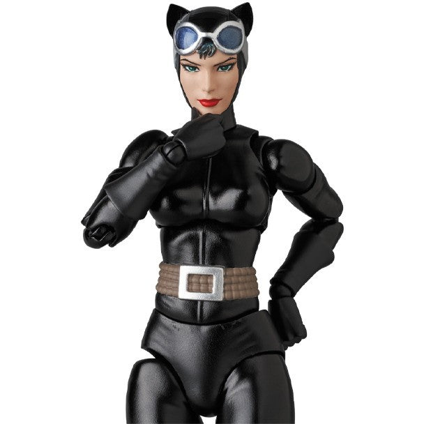 【新品即納】[FIG] (再販) マフェックス No.123 MAFEX CATWOMAN(HUSH Ver.)(キャットウーマン ハッシュver) BATMAN HUSH(バットマン: ハッシュ) 完成品 可動フィギュア メディコム・トイ(20251226)