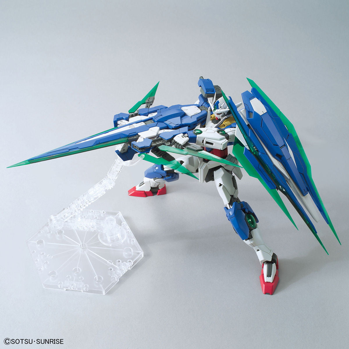 【新品即納】[PTM] (再販) MG 1/100 GNT-0000/FS ダブルオークアンタフルセイバー 機動戦士ガンダム00V戦記 プラモデル(5055328) バンダイスピリッツ(20240824)