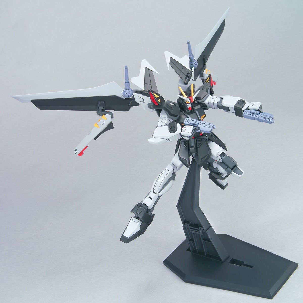 【新品即納】[PTM] (再販) HG 1/144 GAT-X105E ストライクノワールガンダム 機動戦士ガンダムSEED(シード) C.E.73 STARGAZER(スターゲイザー) プラモデル バンダイスピリッツ(20260522)