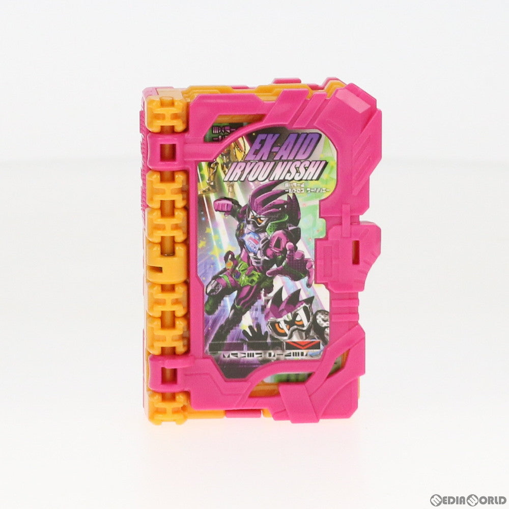【中古即納】[TOY] DXエグゼイド医療日誌ワンダーライドブック 仮面ライダーセイバー/聖刃 完成トイ バンダイ(20201024)