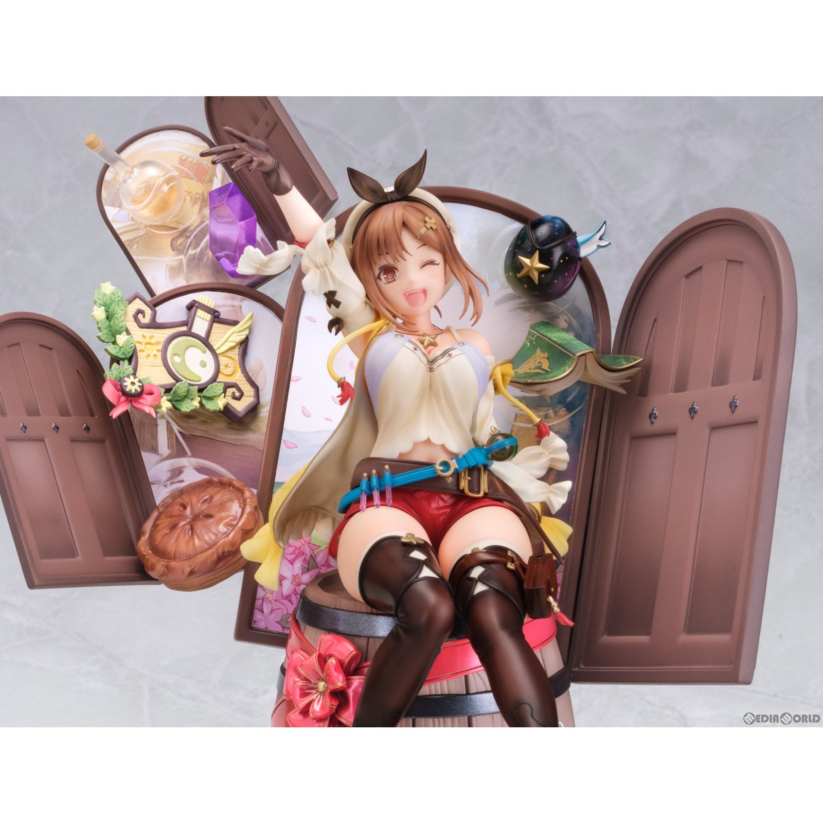 【新品即納】[FIG] ライザ 「アトリエ」シリーズ25周年記念ver. DX版 ライザのアトリエ 常闇の女王と秘密の隠れ家 1/7 完成品 フィギュア(AMIF-AT-001) あみあみ(20240912)