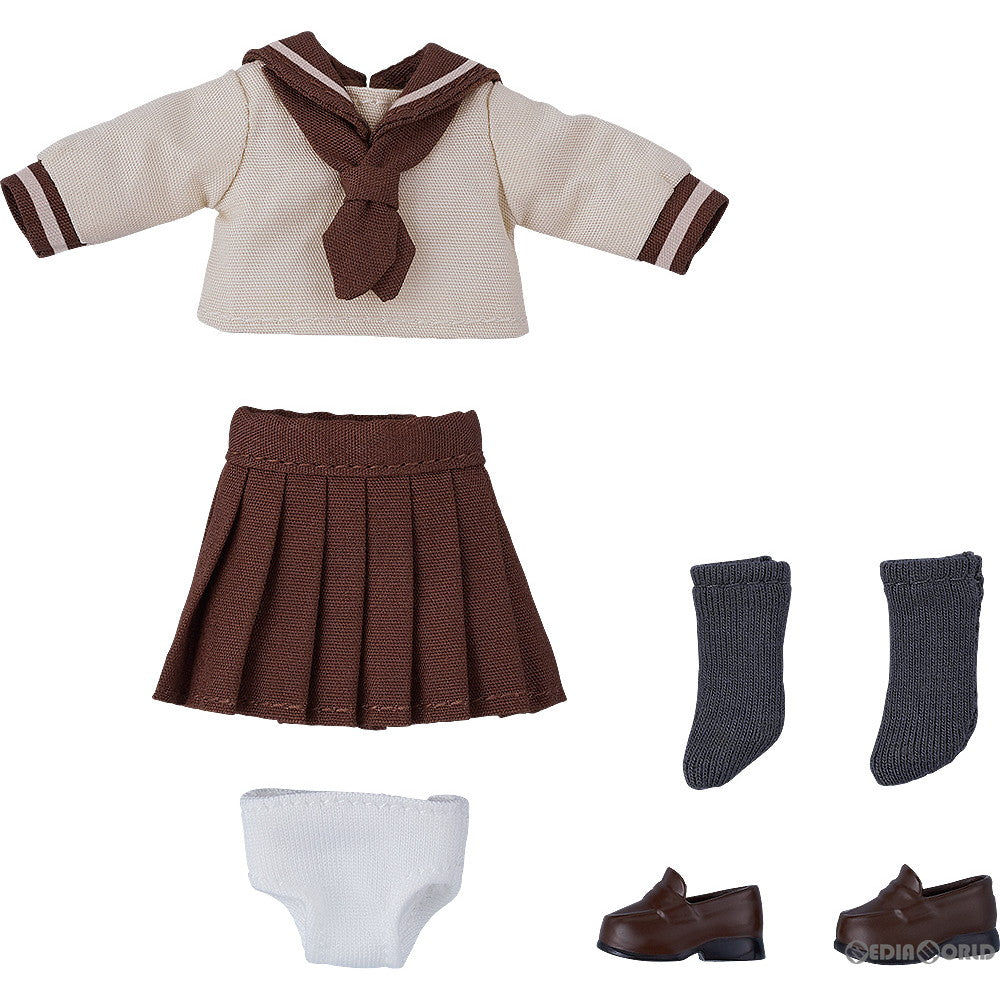【新品即納】[FIG] ねんどろいどどーる おようふくセット セーラー服 長袖(ベージュ) フィギュア用アクセサリ グッドスマイルカンパニー(20231001)