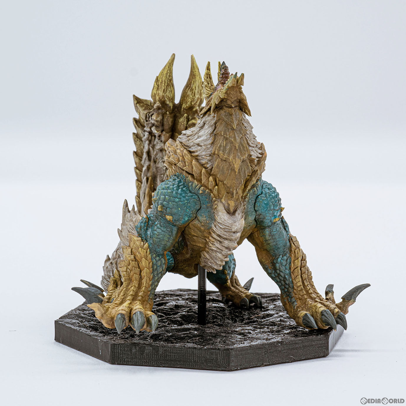 【新品即納】[FIG] CAPCOM FIGURE BUILDER CUBE MONSTER HUNTER 雷狼竜 ジンオウガ モンスターハンター 完成品 フィギュア カプコン(20240312)