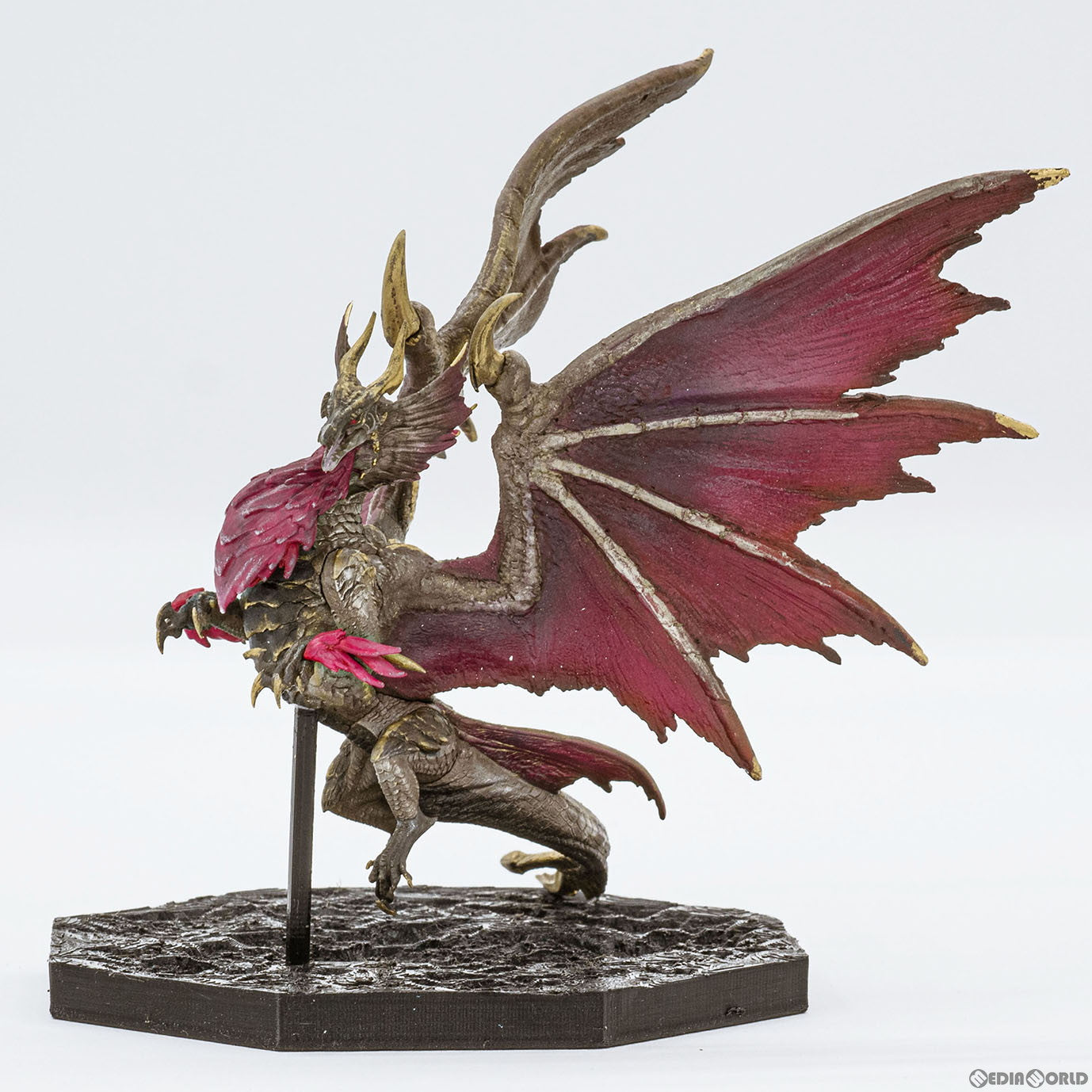 【新品即納】[FIG] CAPCOM FIGURE BUILDER CUBE MONSTER HUNTER 爵銀龍 メル・ゼナ モンスターハンター 完成品 フィギュア カプコン(20240312)