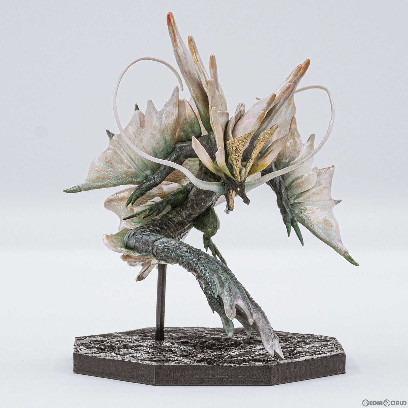 【新品即納】[FIG] CAPCOM FIGURE BUILDER CUBE MONSTER HUNTER 嵐龍 アマツマガツチ モンスターハンター 完成品 フィギュア カプコン(20240312)