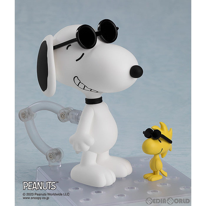 【新品即納】[FIG] ねんどろいど 2200 スヌーピー PEANUTS(ピーナッツ) 完成品 可動フィギュア グッドスマイルカンパニー(20240207)