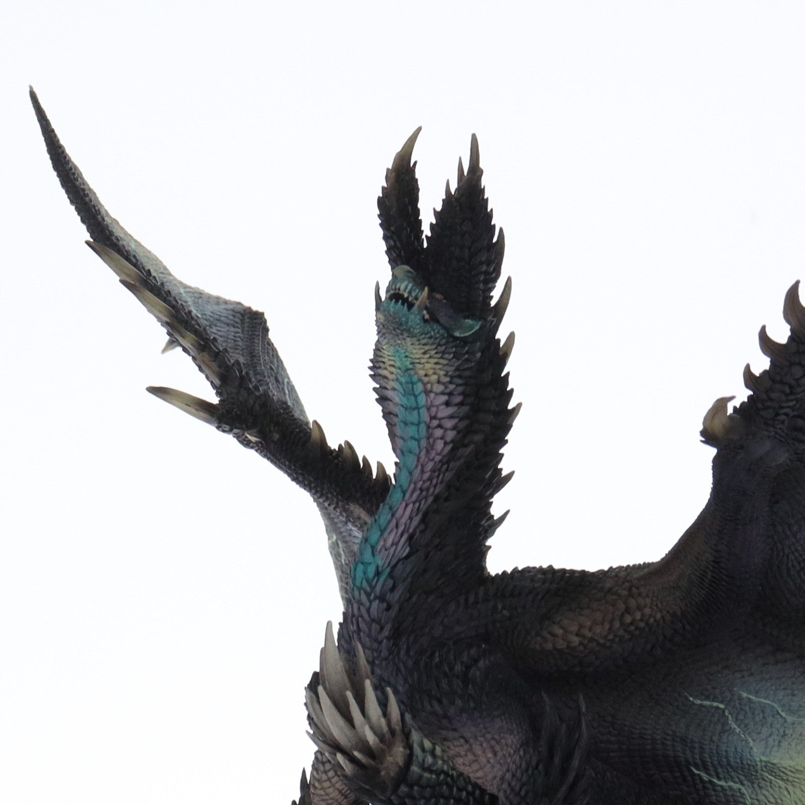 【中古即納】[FIG] (再販) カプコンフィギュアビルダー クリエイターズモデル 煌黒龍 アルバトリオン モンスターハンター 完成品 フィギュア カプコン(20250331)