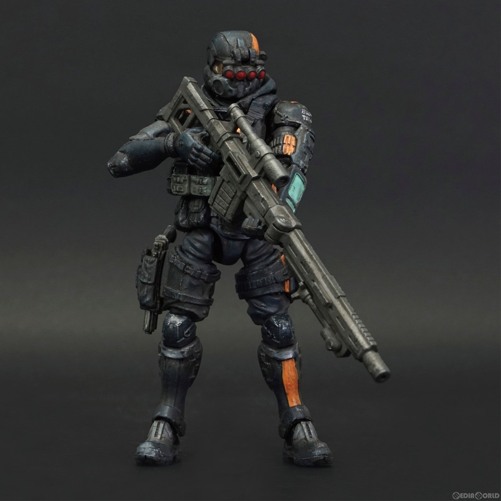 【新品即納】[FIG] FAV-A100 バックス サイレンサー アシッドレイン 1/18 完成品 可動フィギュア TOYS ALLIANCE(トイアライアンス) /マイルストン(20240705)