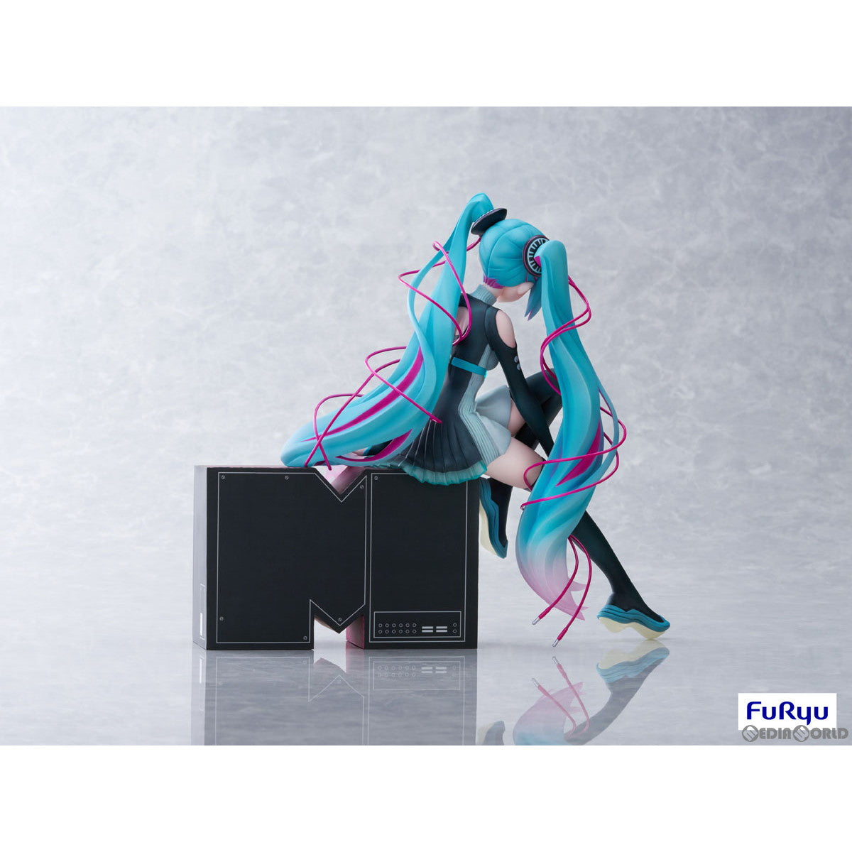 【新品即納】[FIG] 初音ミク×MTV キャラクター・ボーカル・シリーズ01 初音ミク 1/7 完成品 フィギュア(AMU-FNX913) フリュー(20250228)