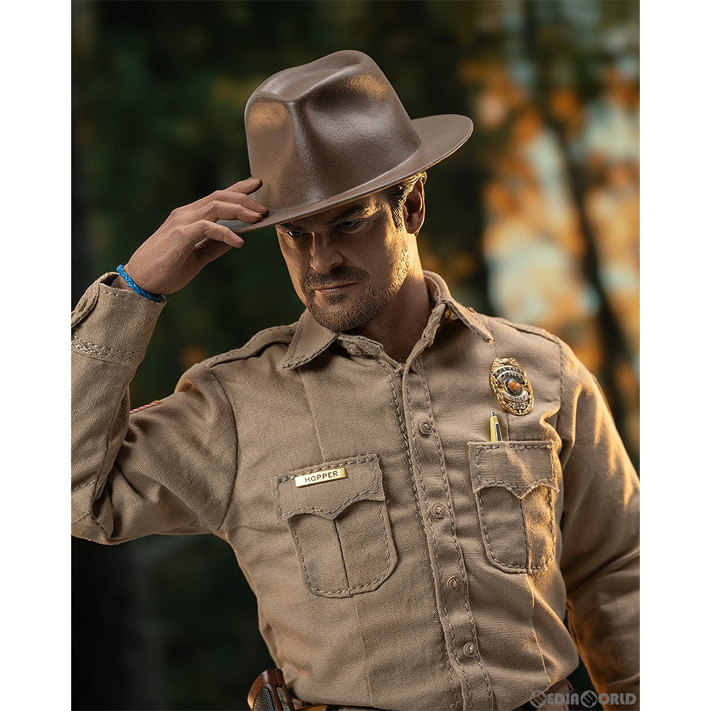 【中古即納】[FIG] ジム・ホッパー(シーズン1) Stranger Things(ストレンジャー・シングス) 未知の世界 1/6 完成品 可動フィギュア threezero(スリーゼロ)/グッドスマイルカンパニー(20250228)
