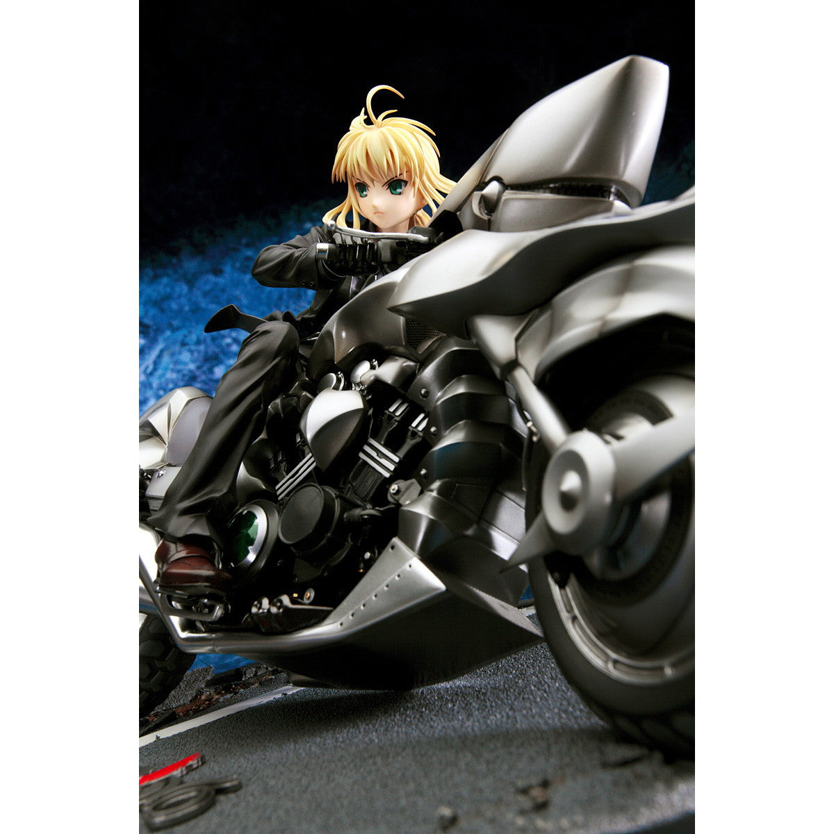 【予約安心出荷】[FIG](2次再販)セイバー&セイバー・モータード・キュイラッシェ Fate/Zero(フェイト/ゼロ) 1/8 完成品 フィギュア グッドスマイルカンパニー(2025年1月)