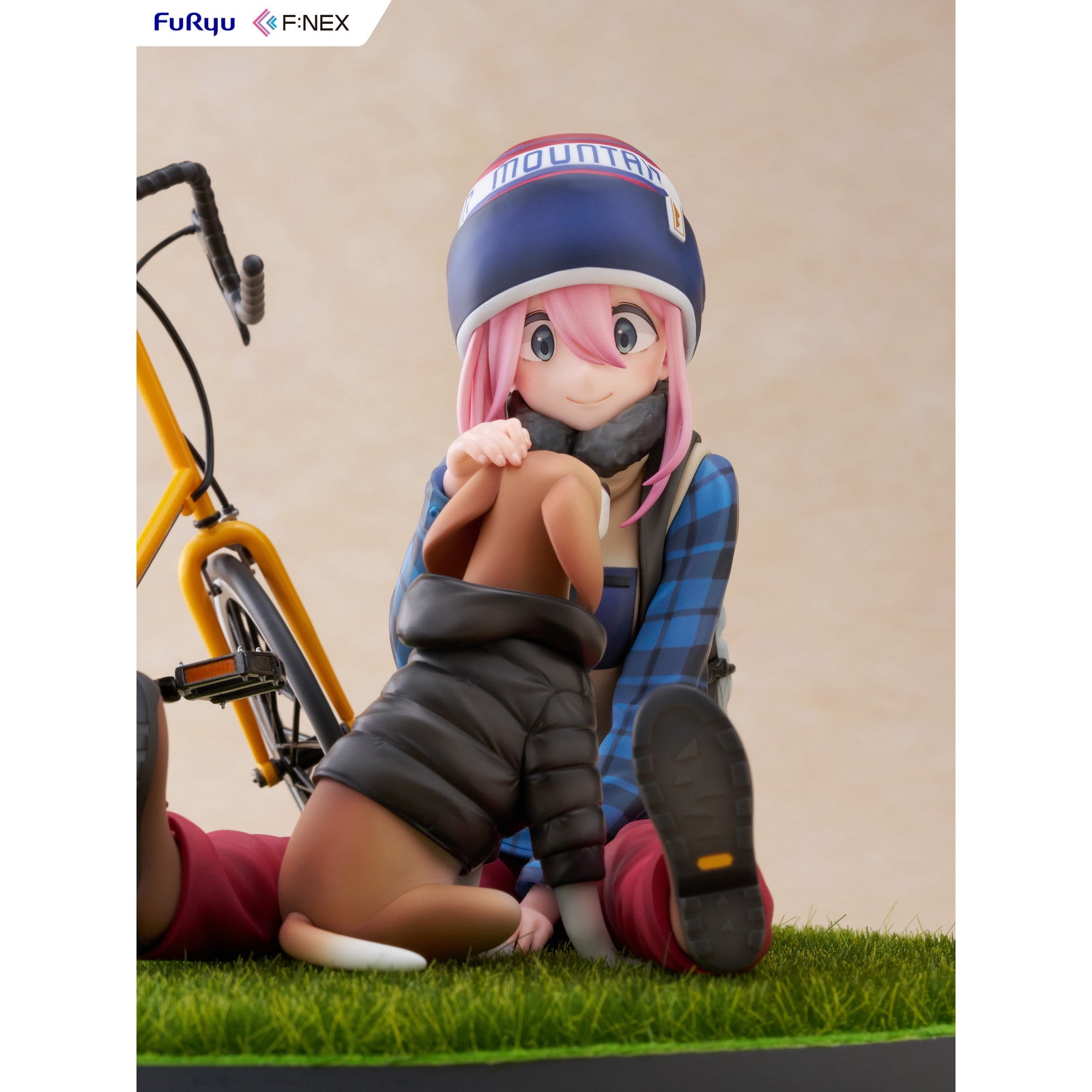【新品即納】[FIG] 各務原なでしこ(かがみはらなでしこ) ゆるキャン△ 1/7 完成品 フィギュア(AMU-FNX1085) フリュー(20250430)