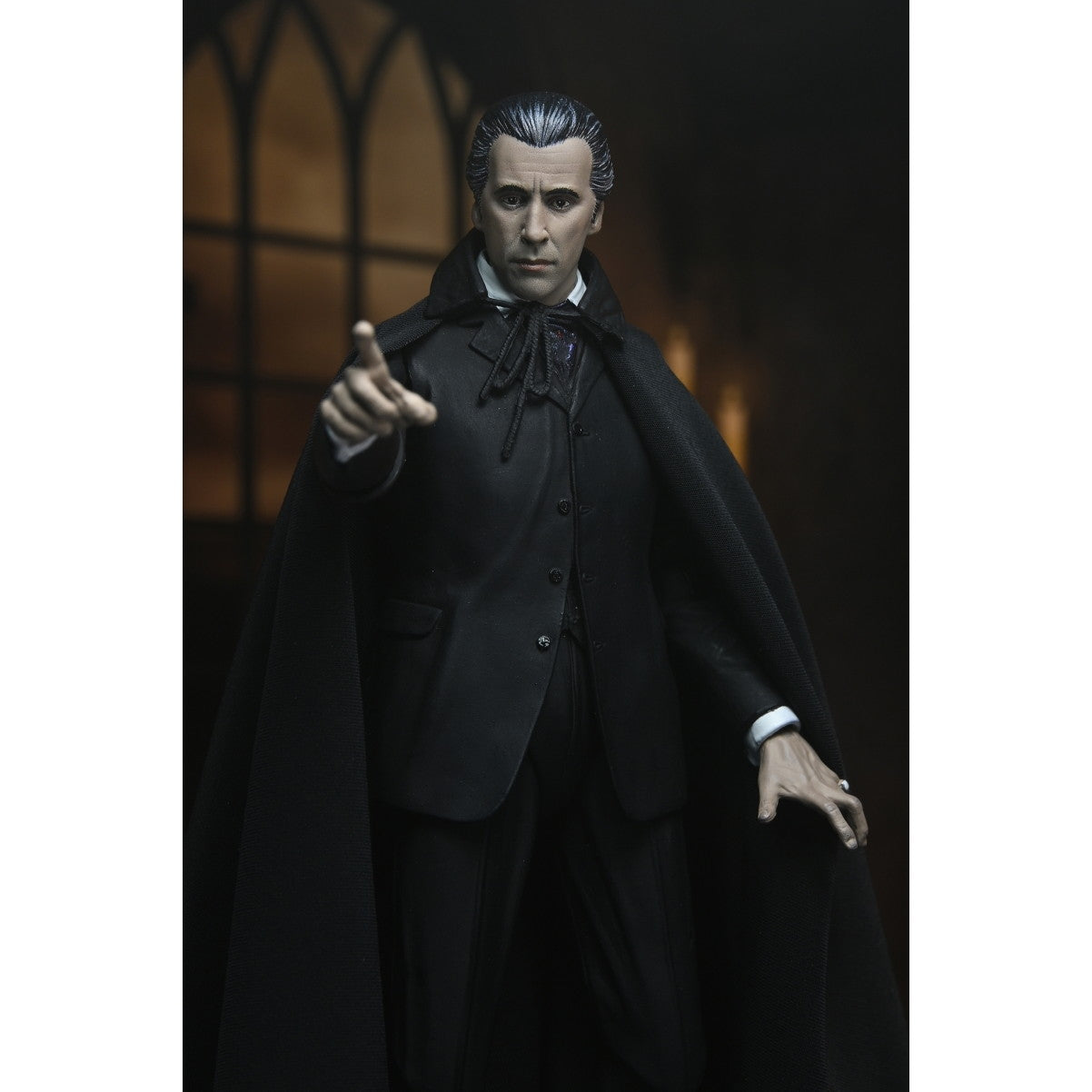 【新品即納】[FIG] ハマー・フィルムシリーズ ドラキュラ伯爵 吸血鬼ドラキュラ 完成品 アルティメット 7インチ アクションフィギュア ネカ(20241231)