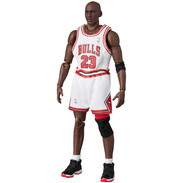 【新品即納】[FIG] マフェックス No.255 MAFEX Michael Jordan(Chicago Bulls HOME)(マイケル・ジョーダン シカゴ・ブルズホーム) 完成品 可動フィギュア メディコム・トイ(20250331)