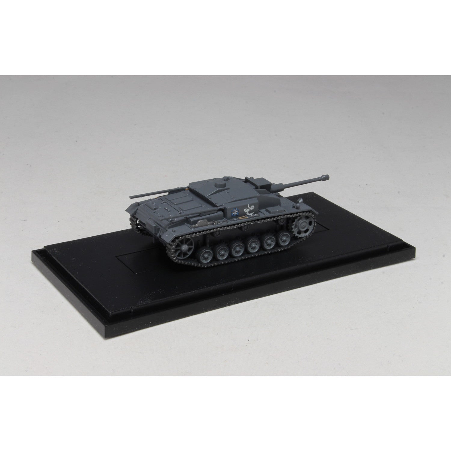 【新品即納】[FIG] (再々販) てのひら戦車道コレクション III号突撃砲F型 カバさんチーム発見時 ガールズ&パンツァー 1/72 完成品 フィギュア(GPC72-16) プラッツ(20250930)