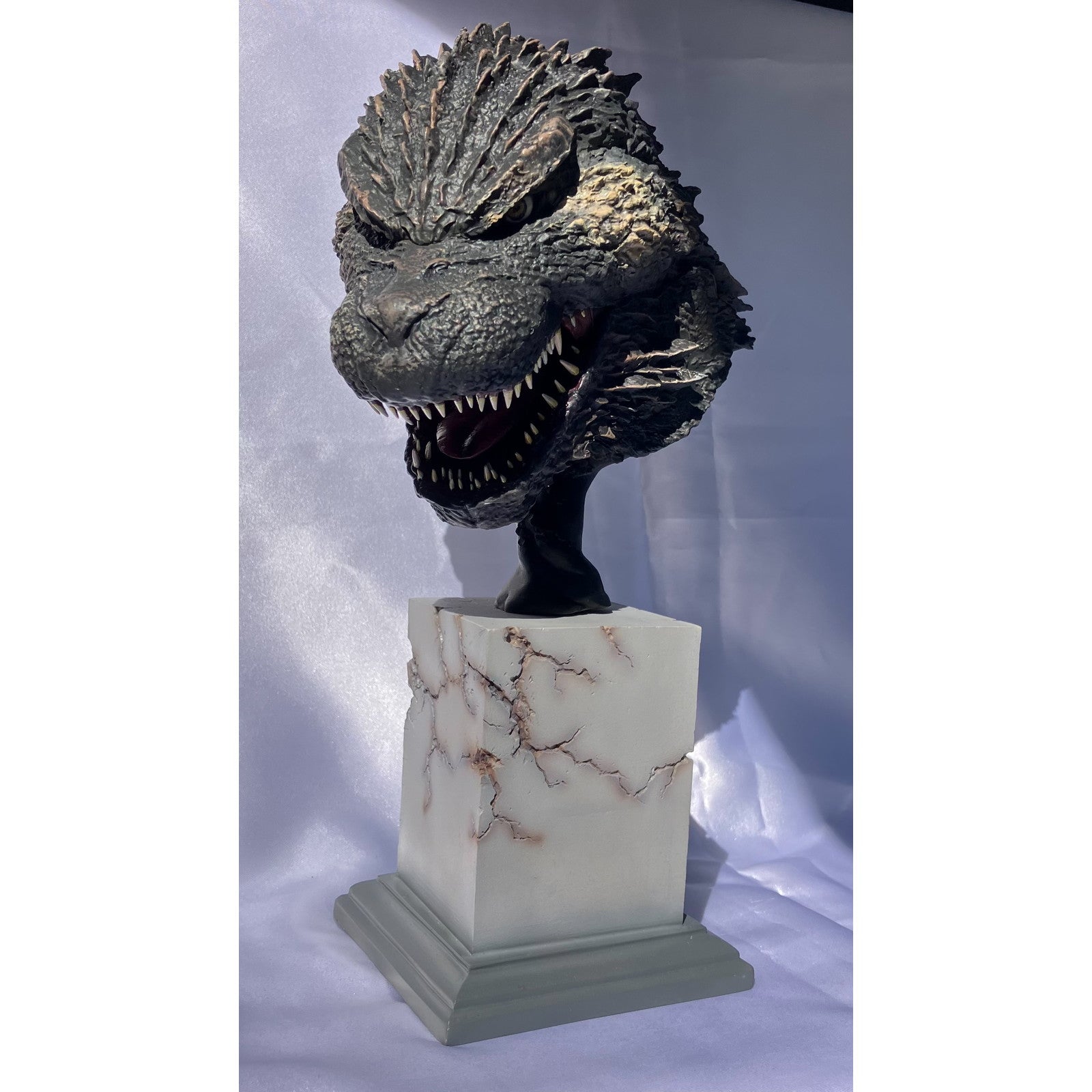【中古即納】[FIG] 東宝怪獣コレクション 第36弾 ゴジラ2023 ゴジラ-1.0 完成品 フィギュア 地球防衛軍秘密基地本部(20250430)