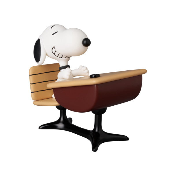 【新品即納】[FIG] ウルトラディテールフィギュア No.844 Snoopy(スヌーピー) with desk UDF PEANUTS(ピーナッツ) SERIES 18 完成品 フィギュア メディコム・トイ(20251122)