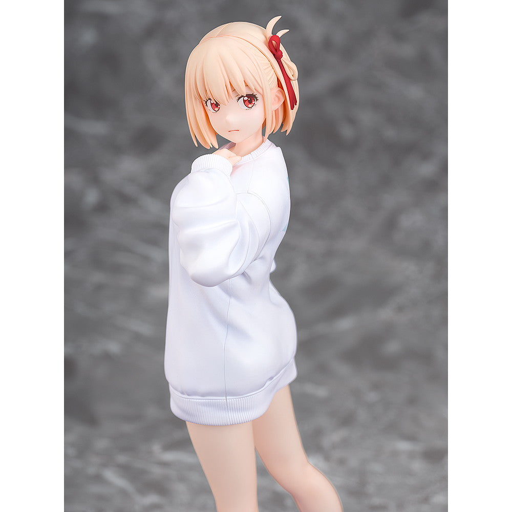 【予約安心出荷】[FIG] 錦木千束(にしきぎちさと) オーバーサイズトレーナーVer. リコリス・リコイル 1/7 完成品 フィギュア Phat!(ファット・カンパニー)(2026年2月)