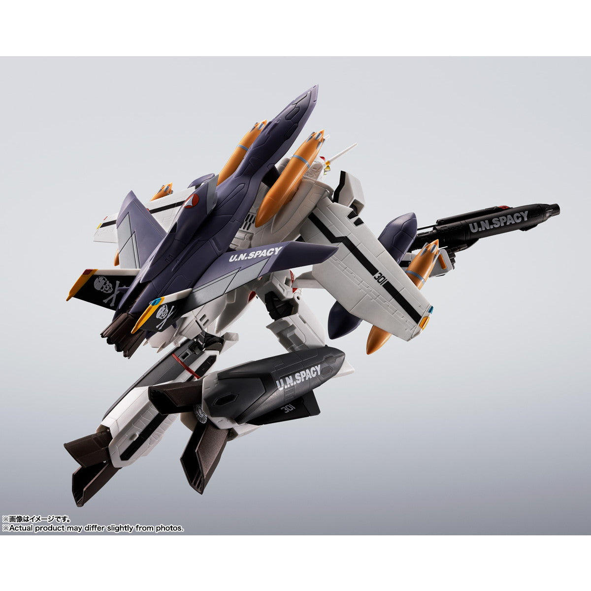 【中古即納】[FIG] HI-METAL R VF-0Sフェニックス(ロイ・フォッカー機) + QF-2200D-B ゴースト マクロスゼロ 完成品 可動フィギュア バンダイスピリッツ(20260131)