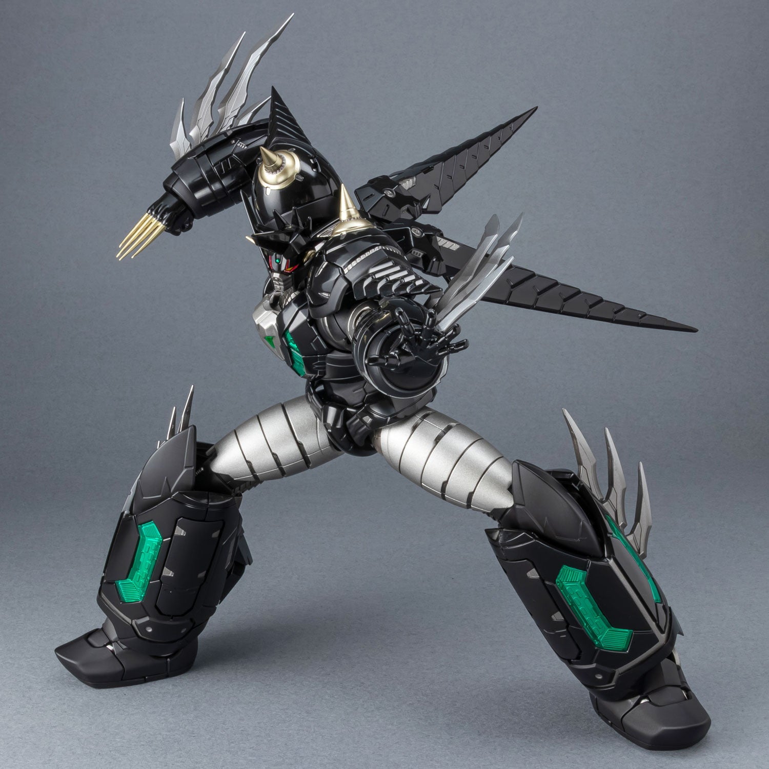 【中古即納】[FIG] RIOBOT 真ゲッタードラゴン ブラックVER. 真(チェンジ!!)ゲッターロボ 世界最後の日 完成品 可動フィギュア 千値練(20260309)