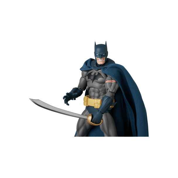 【予約安心出荷】[FIG] マフェックス No.295 MAFEX BATMAN DAMAGE Ver.(BATMAN:HUSH Ver.)(バットマン ダメージバージョン バットマン: ハッシュバージョン) 完成品 可動フィギュア メディコム・トイ(2026年9月)