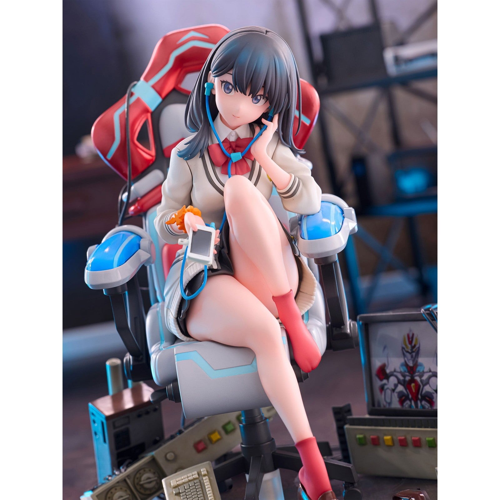 【予約安心出荷】[FIG] 宝多六花(たからだりっか) ゲーミングチェアver. SSSS.GRIDMAN(グリッドマン) 1/7 完成品 フィギュア(AMU-FNX1218) フリュー(2026年10月)