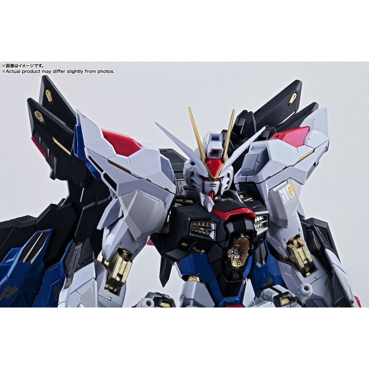 【予約安心出荷】[FIG] METAL BUILD ストライクフリーダムガンダム(リバイバル版) 機動戦士ガンダムSEED DESTINY(シード ディスティニー) 完成品 可動フィギュア バンダイスピリッツ(2026年6月)