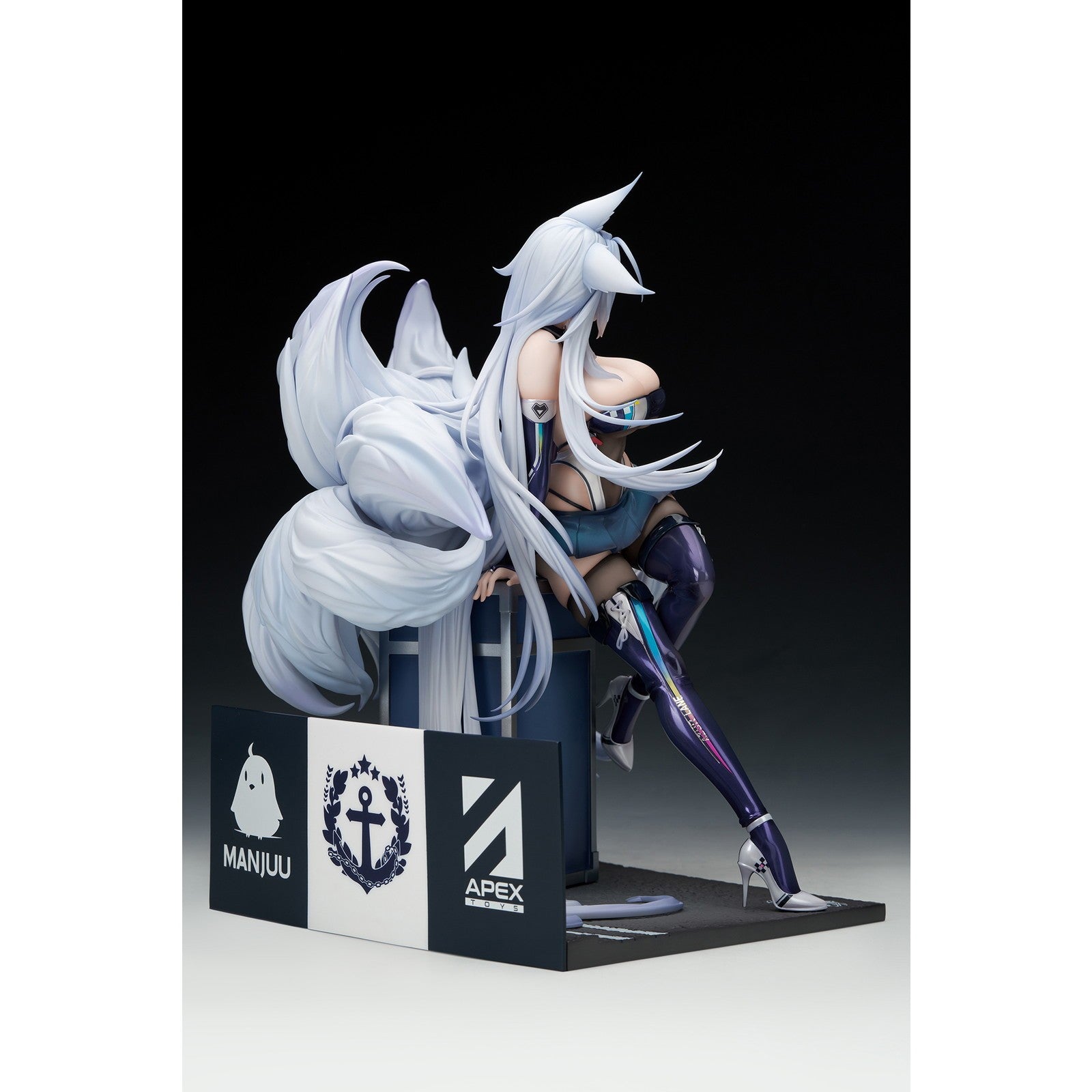 【予約安心出荷】[FIG] アクリルスタンド付属 信濃(しなの) 寝待の銀輿Ver. LEDアクリル展示ケース付きスペシャル版 アズールレーン 1/7 完成品 フィギュア APEX(エーペックス)(2027年1月)
