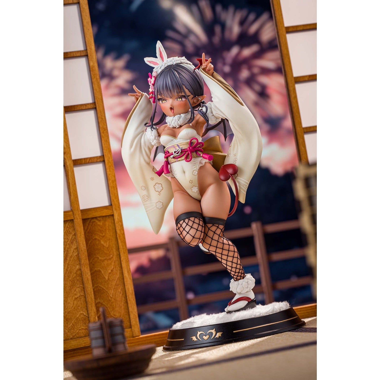 【予約安心出荷】[FIG] 缶バッジ付属 褐色サキュバスちゃん 晴れ着バニーVer.-通常版 完成品 フィギュア Kiwi Toys(キウイトイズ)(2026年11月)