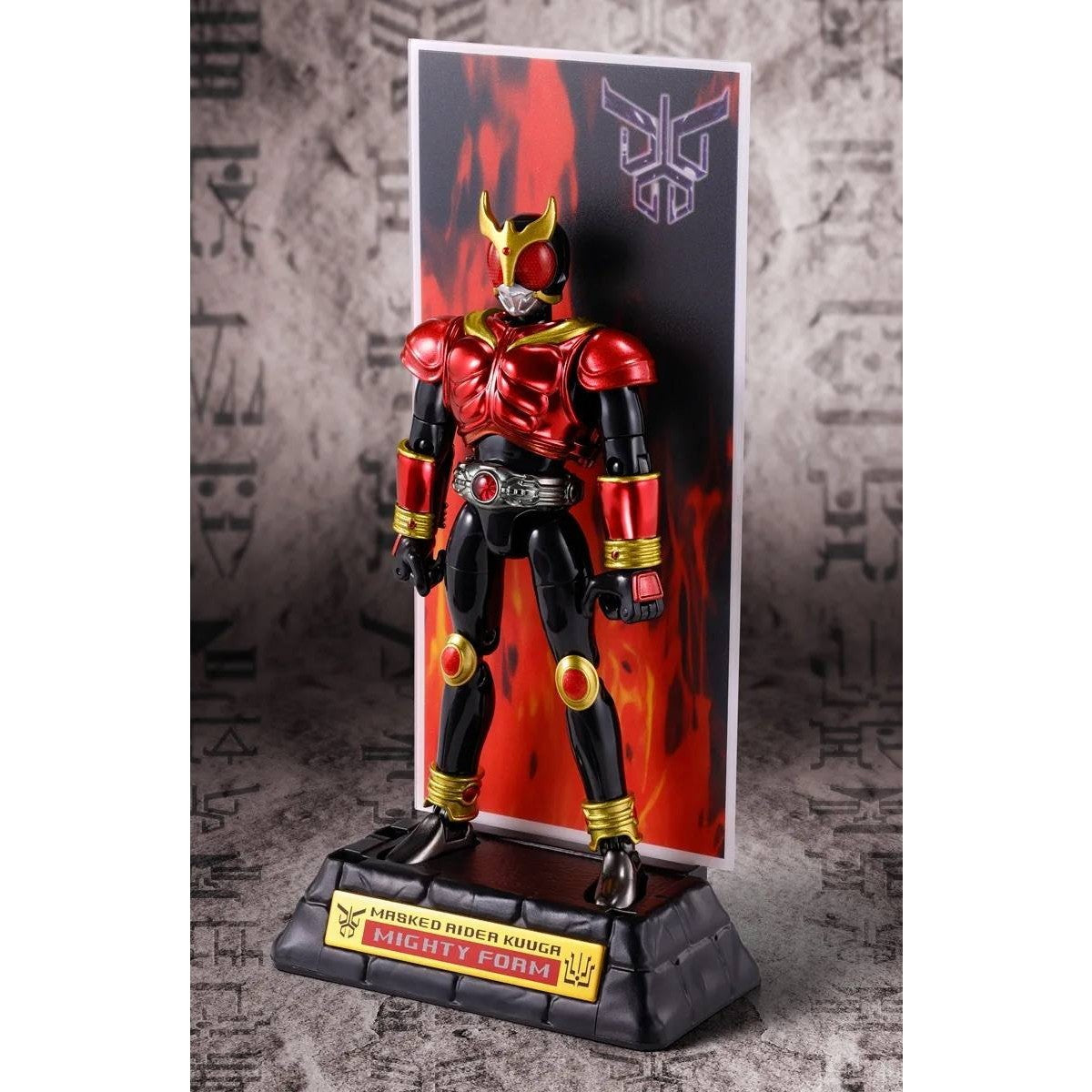 【予約安心出荷】[FIG] 装着変身 仮面ライダークウガ マイティフォーム 完成品 可動フィギュア バンダイスピリッツ(2026年12月)