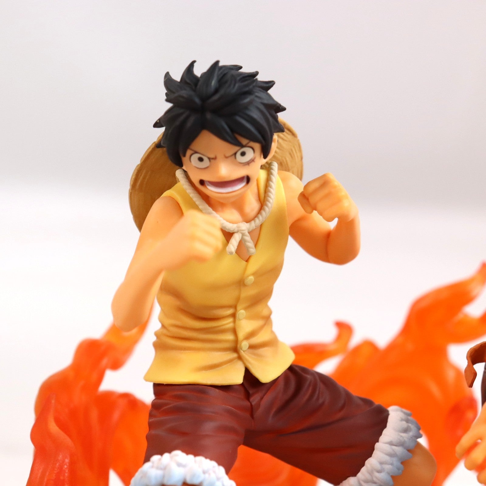 【中古即納】[FIG] ラストワン賞 Revible Moment-エース&ルフィ- 一番くじ ワンピース ドラマティックメモリーズ ONE PIECE フィギュア プライズ バンダイスピリッツ(20260110)