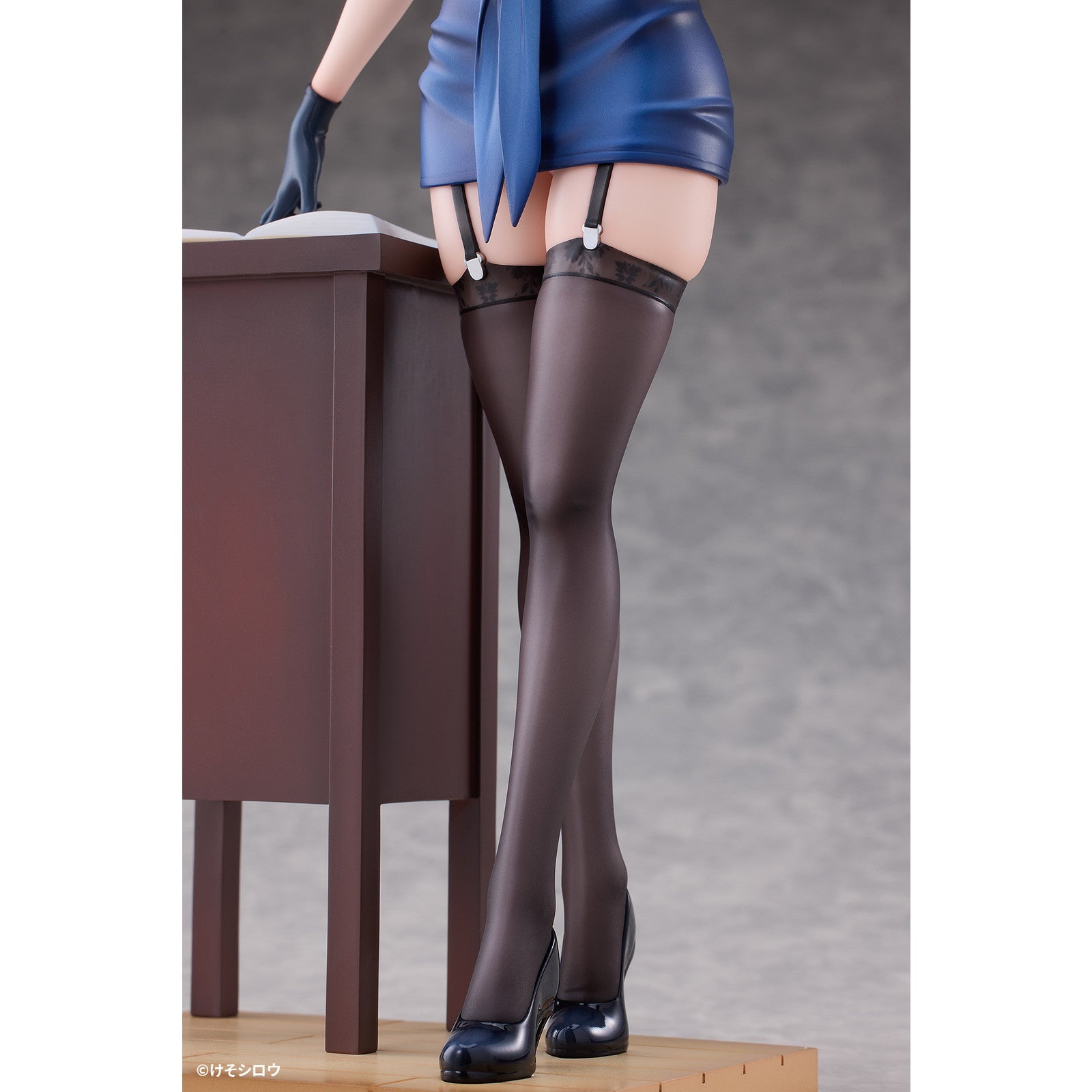 【新品即納】[FIG] タペストリー&色紙付属 唐突に脱ぎだす天然美術教師 瑠美(るみ) illustration by けそシロウ 1/6 完成品 フィギュア HanaBee(ハナビー)(20250831)