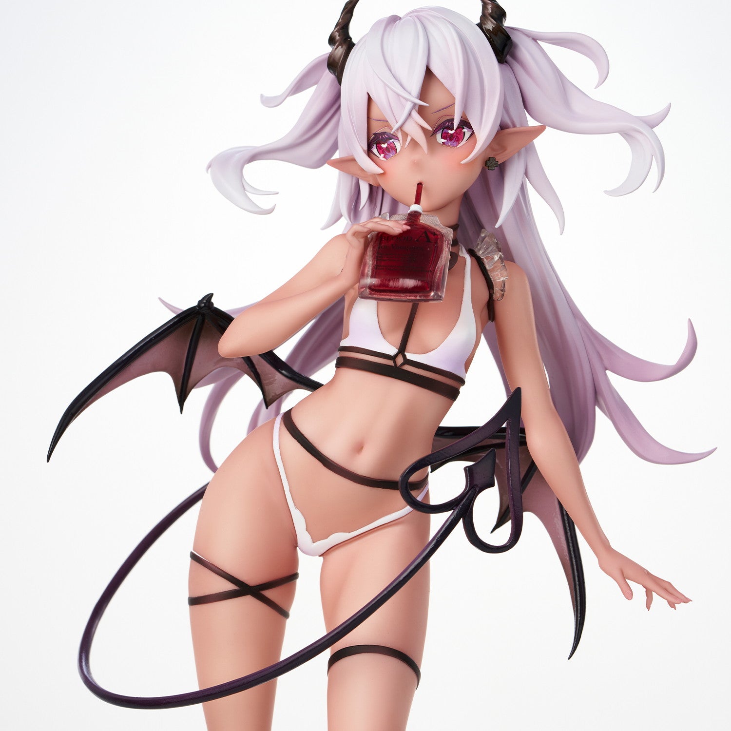 【予約安心出荷】[FIG] 褐色吸血鬼 夜ちゃん illustration by ゆきみや湯気 完成品 フィギュア えいてぃーん(2026年6月)