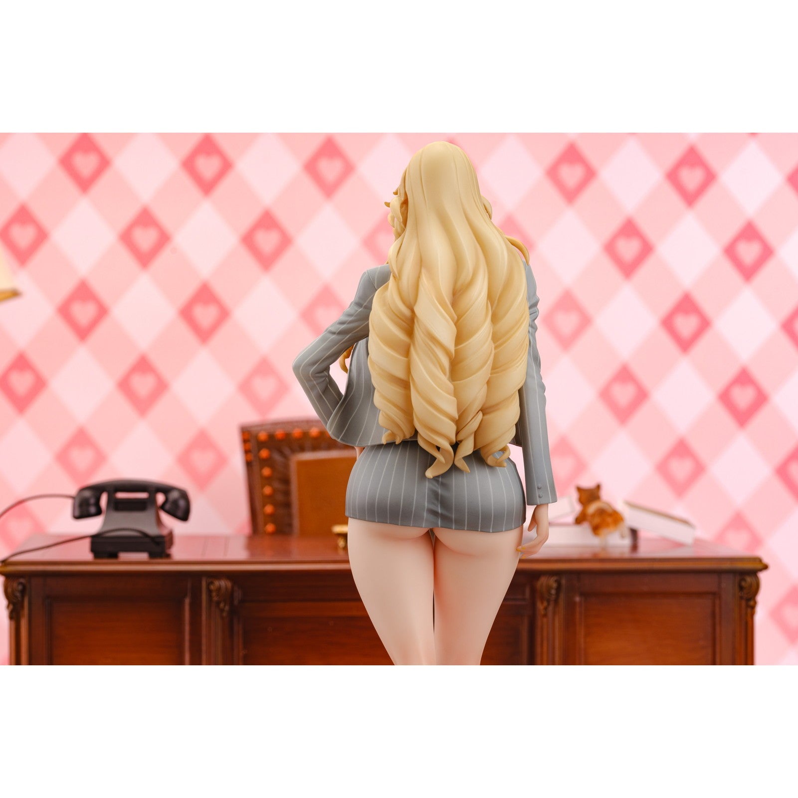 【予約安心出荷】[FIG] 錦織愛(にしきおりあい)(グレースーツVer.) ギャル姉社長とハーレムオフィス 1/7 完成品 フィギュア ダイキ工業(2026年7月)