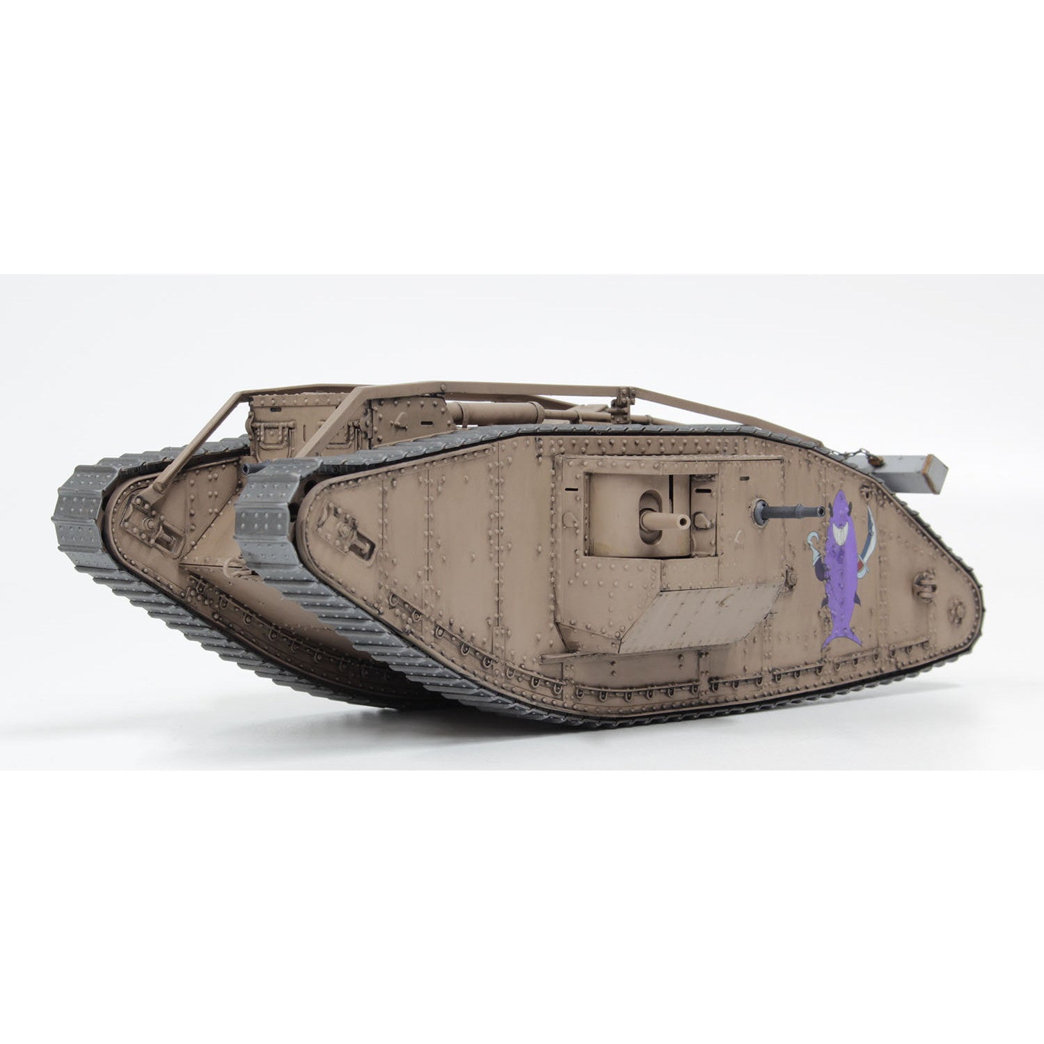 【中古即納】[PTM] バトルダメージデカール&アクリルスタンド付属 1/35 Mk.IV戦車 サメさんチーム 準決勝です! ガールズ&パンツァー 最終章 プラモデル(GP-80) プラッツ(20230120)