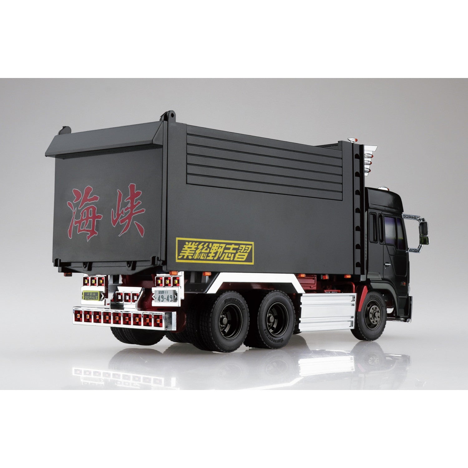 Yahoo!オークション - 1/32 4tデコトラ模型 完成品 送料込