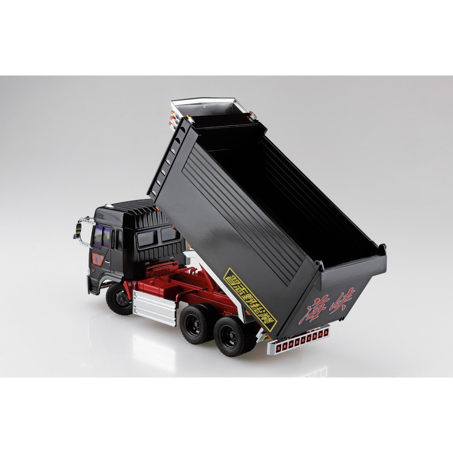 【新品即納】[PTM] (再販) ザ・デコトラ No.5 1/32 一発屋 プラモデル(068717) アオシマ(20250812)