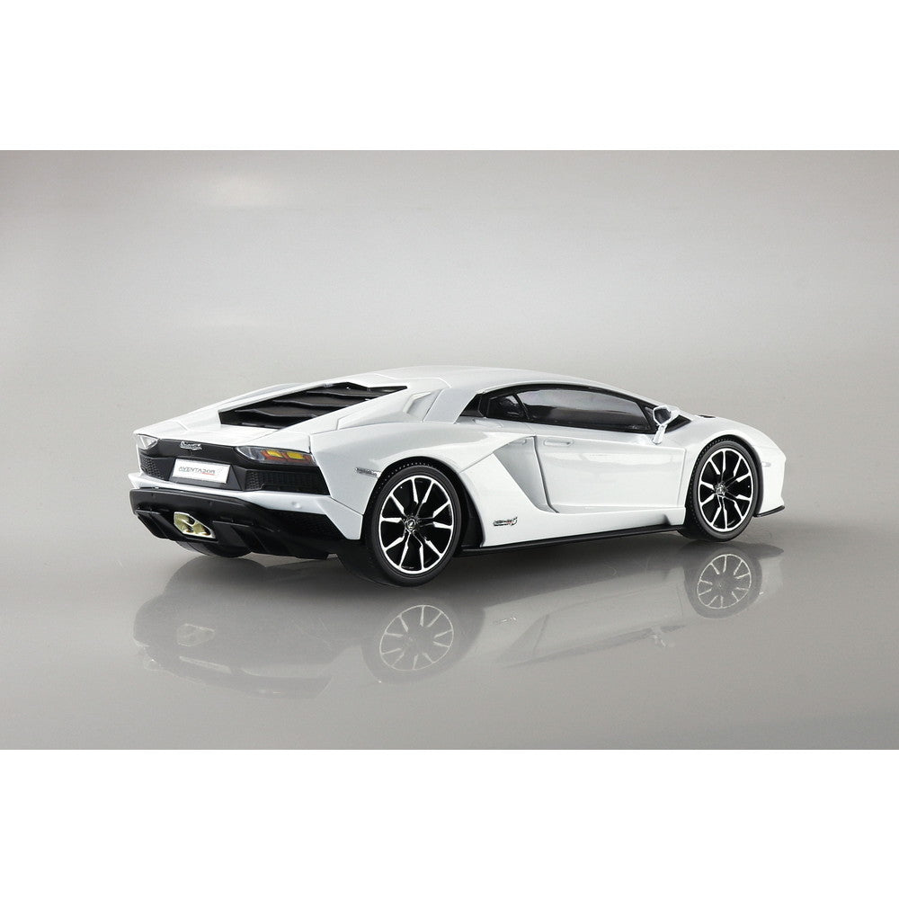 【新品即納】[PTM] 初回生産特典付属 楽プラ スナップキット No.7-PW 1/32 ランボルギーニ アヴェンタドールS(パールホワイト) プラモデル(068144) アオシマ(20241024)