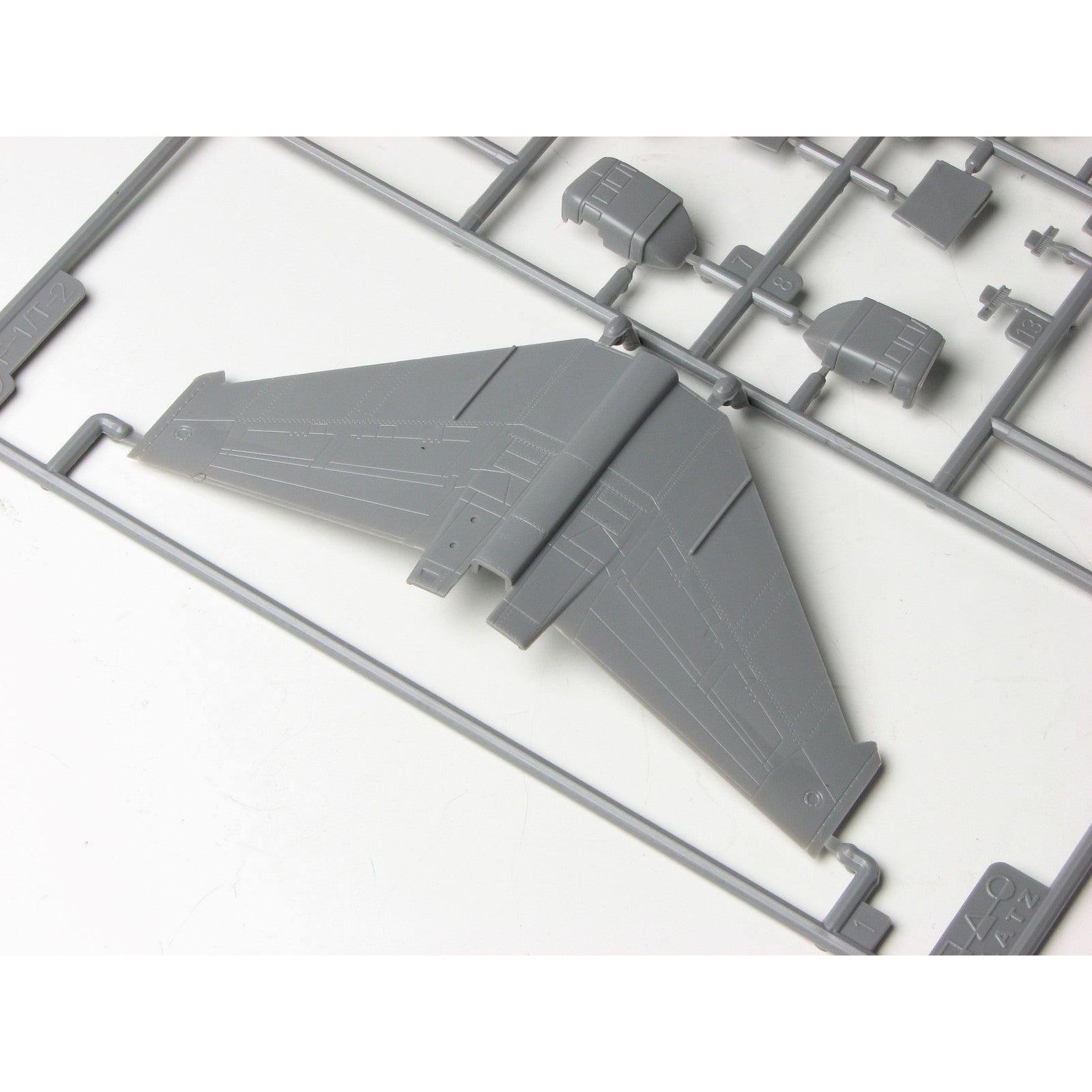 【新品即納】[PTM] (再販) 1/72 航空自衛隊 支援戦闘機 F-1 プラモデル(AC-9) プラッツ(20240731)